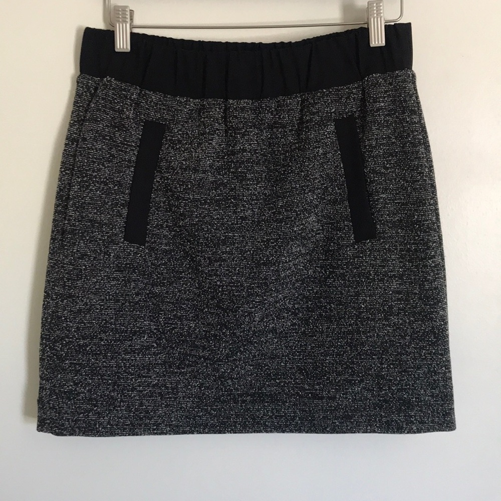 Textured skirt